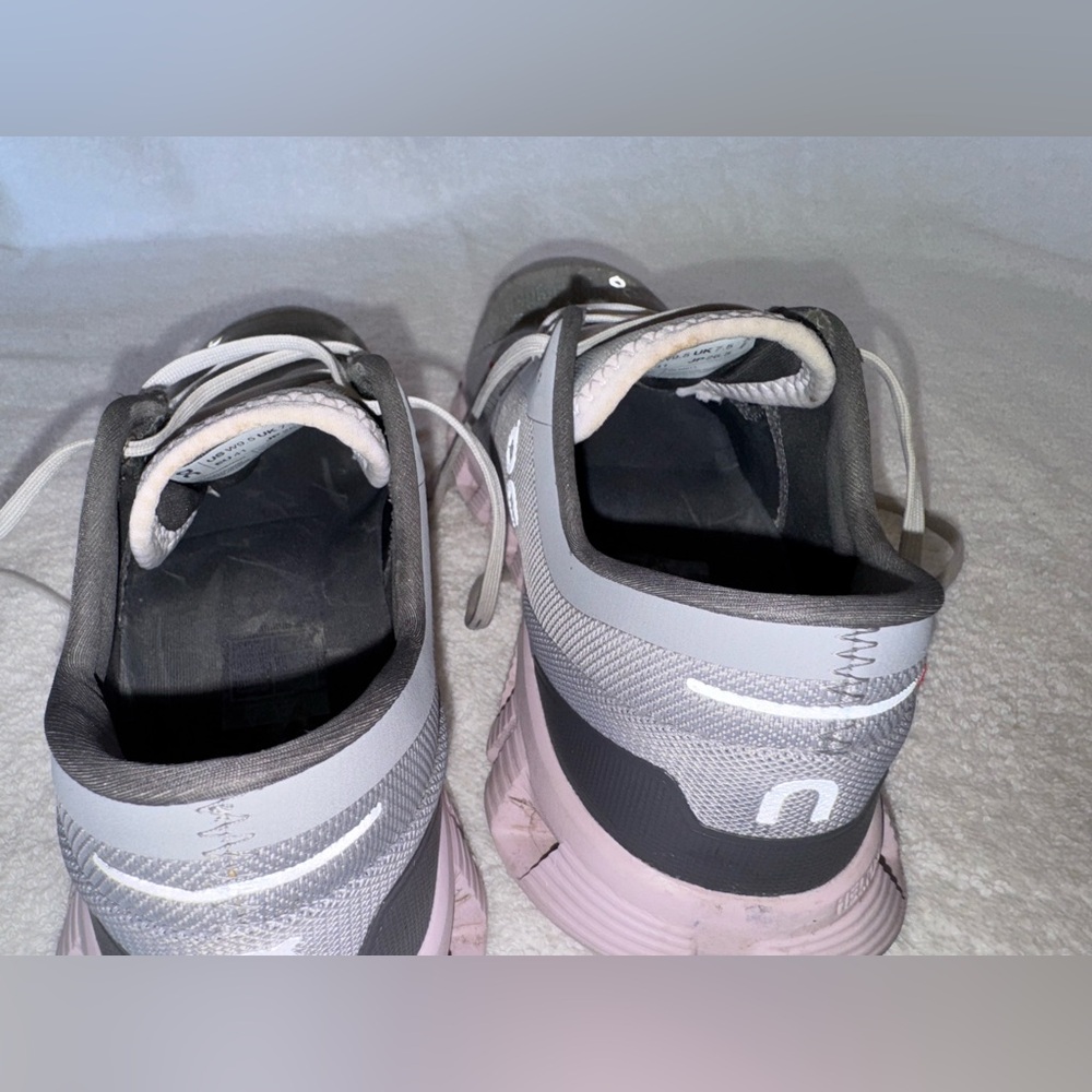 On Cloud X3 Women’s shoes Running or walking. - Picture 7 of 10